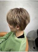 ミルクティーベージュ