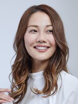 シン フルリール(Shin fleurir)&nbsp;大人可愛い似合わせカット20代30代40代50代レイヤーミディアム