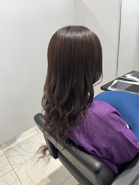 イルミ(iLUMi) iLUMi × イルミナカラー