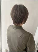 軽めショートヘア