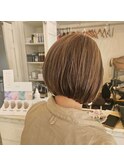大人可愛いボブヘア