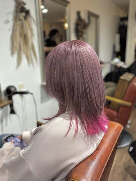 ヘアメイク アンフィ(amphi) 品田彩