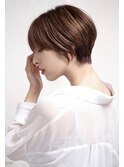 大宮 小顔 似合わせシンプルショート横顔美人ベージュ系カラー
