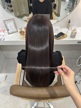 スラッシュ(SLASH) 髪質改善／オーガニックカラー／艶髪