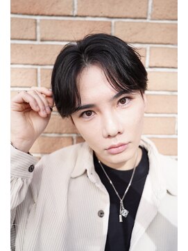 クオル 立川(QOL) ナチュラルセンターパート ニュアンスパーマ 毛流れパーマ