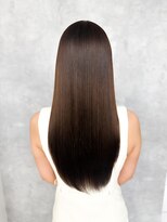 イル 天神西通り店(ill)&nbsp;【レディース◆天神】ブランカラー×髪質髪質ストレート×艶髪
