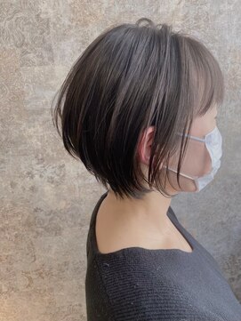 ティエラ 西新店(TIERRA) 20代30代40代大人ナチュラル切りっぱなしストレートショートボブ