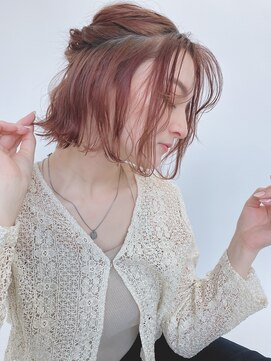 シェルター バイ トウキョウ(Shelter by TOKYO) シースルーカラーハーフアップアレンジ