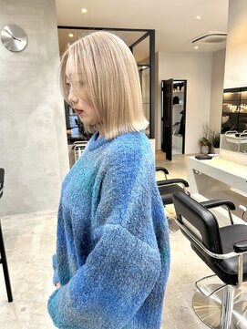 ムード タテマチ(mood tatemachi) ケアブリーチでホワイトベージュ