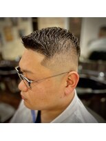 バーニーズ バーバークラブ(BARNEYS BARBER CLUB)&nbsp;濡れパン　スキンフェード