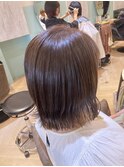 10-16 グレージュ・外はねボブ