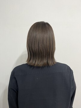 リコリス(licoris) くびれボブ×オリーブベージュ