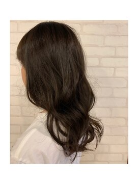 マナ(mana) グレージュカラー