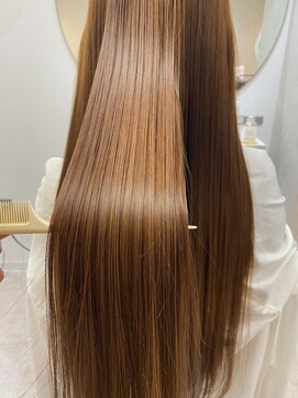 クオン 今泉(quon) 【DAISUKE】酸性ストレート　-天神 今泉 薬院-