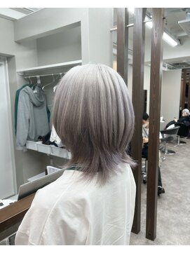 エミーバイモアムー(Emmie byMoremuu) ホワイトシルバー(Issy color)