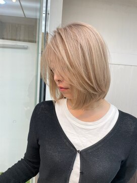 ナンバー アンフィール 渋谷(N° anfeel) 髪質改善ハイトーン 渋谷/道玄坂