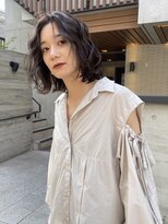 オン(ON)&nbsp;【ON】　くびれミディアム　×  くせ毛パーマ