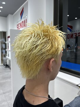 オーシャントーキョー 仙台(OCEAN TOKYO) ブロンドブリーチスパイキーショート刈り上げメンズ仙台眉毛