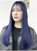 ブルーロング[新宿駅グレーベージュ/レイヤーロング/黒髪]