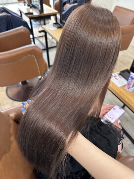 ルーツ(ROOTS) 毛先ブリーチ履歴あり/ミルキーブラウン