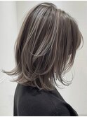 デザインカラーレイヤーカットウェットヘアオリーブベージュ白髪