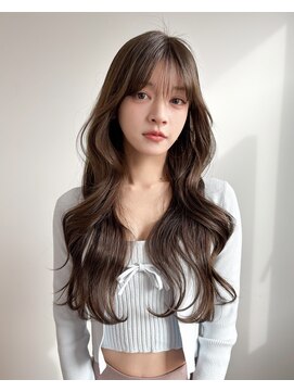 ロンドアンメゾン 原宿(Lond un Maison.) ウェーブミディアムメルティカラー×レイヤーカット韓国[原宿]