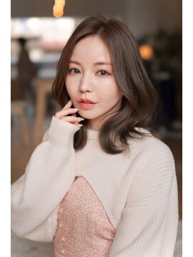 クム(kumu) 【kumu】くびれミディ/顔周りカット/ 栄 / 名古屋