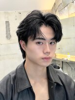 サイン メンズ 表参道(SIGN men's)&nbsp;フェザーショートダウンパーマセンターパートカルマヘア束感