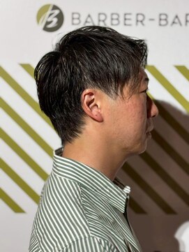 バーバーバー 四谷(BARBER-BAR) ビジネス爽やかツーブロックスタイル