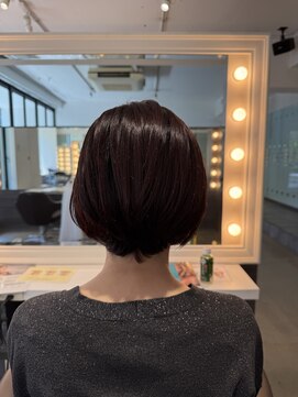 ボゥギャルソン(Beau Garcon) ショートボブ