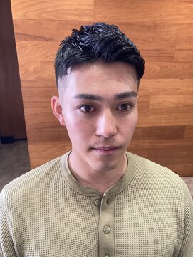 美友来 フェードカット