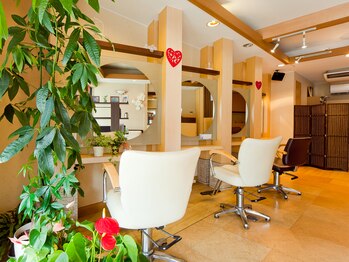 アンズヘアーの写真/【稲沢市】通い続けたい美容室をお探しの方へ。女性スタイリストの小さなプライベート空間で癒しの時間を＊