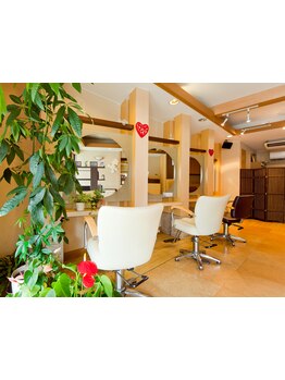 【稲沢市】通い続けたい美容室をお探しの方へ。女性スタイリストの小さなプライベート空間で癒しの時間を＊