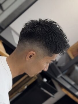 クオンヒール 淀屋橋店(QUON HEAL) フェザーアップ/スキンフェード△