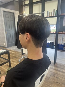 ウーラバイウェルズ 大和八木(U-ra by wells) メンズマッシュ