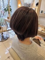 ミーサ(MYSA)&nbsp;くびれショート×細めハイライトカラー