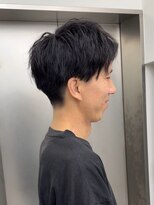 ビューナゴヤ 名駅(VIEW NAGOYA)&nbsp;メンズ/サーフカール/刈り上げセンターパート/波巻きツイスパ