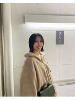 シータ(CITA) ミディアムボブ×顔まわりレイヤー