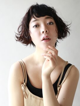 ザビー(THE B) 【本八幡The B】毛量が多い人におすすめ！毛先パーマボブ