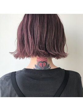 カフネ ジュントス ヨロ(Cafune' juntos YOLO) イルミナカラーコーラルピンク、トワイライト