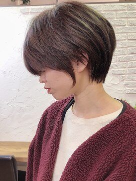 ニュートラル 前原店(Neutral by FLEAR) ストレートでキマる！！丸みショート