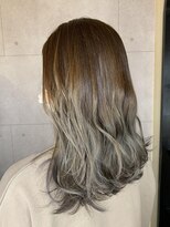 リスタバイネオリーブ 浅草(Re:sta by neolive)&nbsp;グレーグラデーション　Re:sta by neolive