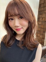 ゆるふわ大人ガーリーなチョコレートカラーのくびれヘア