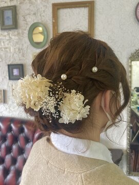 シェリー トロワ(cherie trois) ヘアセット