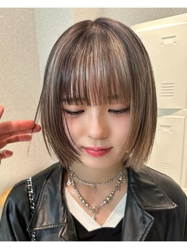 天神美容室 [天神/ブリーチ/ダブルカラー/髪質改善/ミルクティー/学割U24]