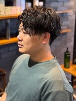 レオザバーバー(LEO the Barber) ツイストスパイラルパーマ　ツーブロック　20代30代　爽やか