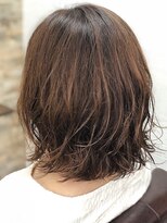アトリエナガノ(atelier nagano) ニュアンスカラー/センターパート/ツヤ髪スタイル/ブルージュ