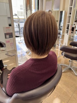 レッド(ReD) 白髪ぼかし/縮毛矯正/髪質改善/白髪染め/白髪/カラー/金沢