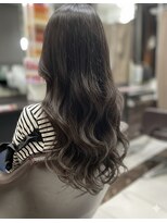 メルシー 大阪梅田店&nbsp;巻き髪ロングヘアーに！