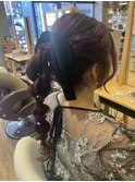 ブラックリボンで魅せる大人の編みおろし